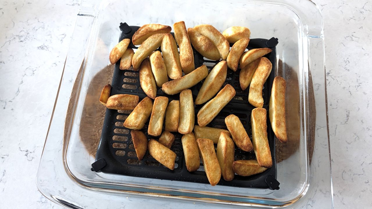 Frozen fries cooked using Ninja Crispi Microwave