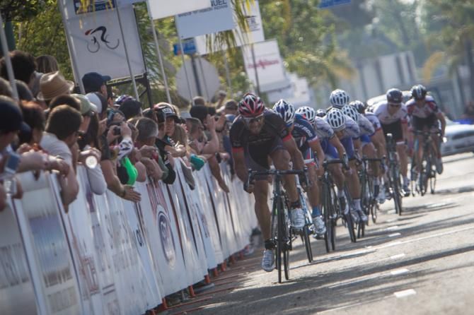 Juan Jose Haedo (Jamis-Hagens Berman p/b Sutter Home) comes up the side barrier with one lap to go.