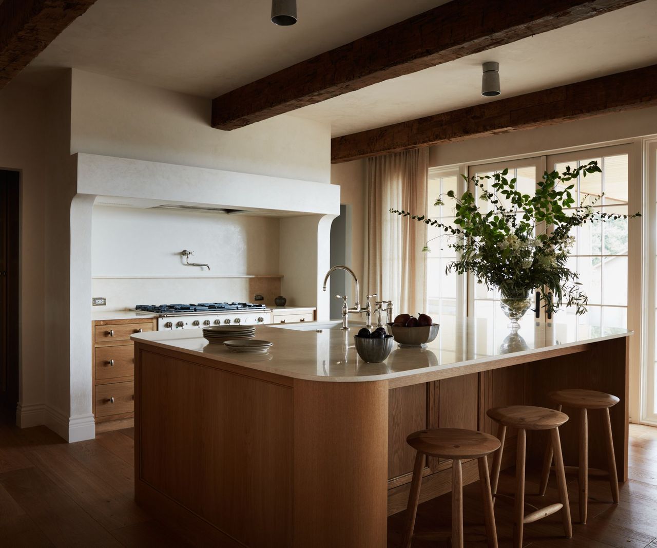 a calm oregon cottage remodeled by designer Molly Kidd