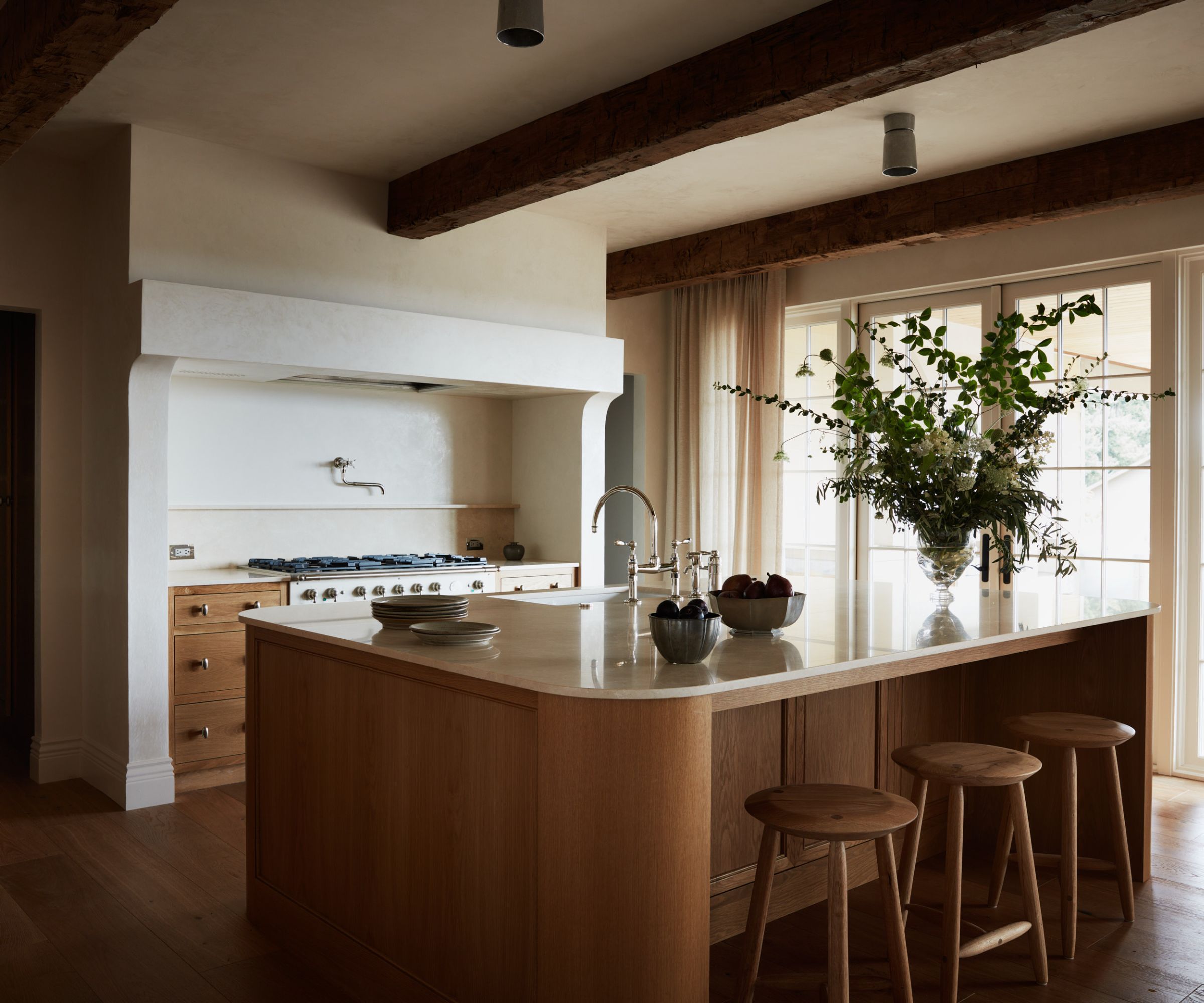 a calm oregon cottage remodeled by designer Molly Kidd