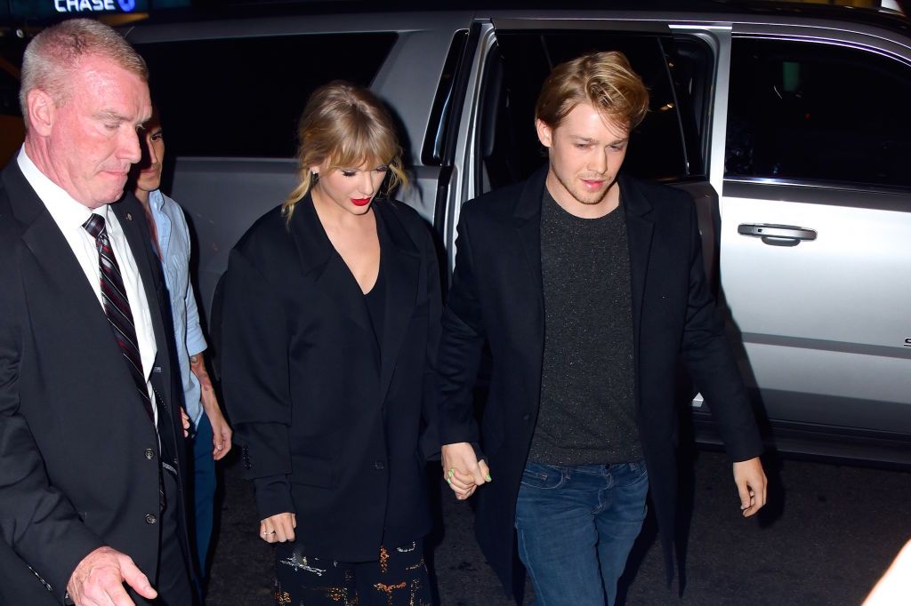 Taylor Swift and Joe Alwyn 