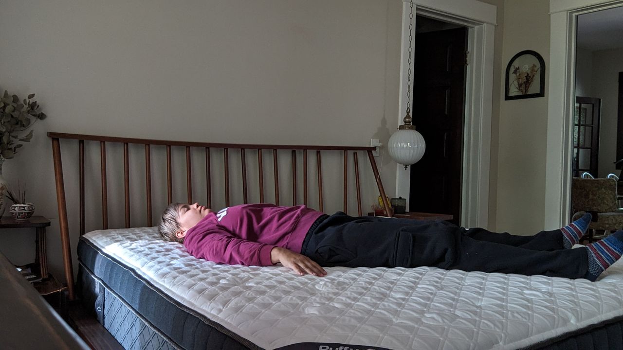 Puffy Royal Hybrid mattress review image