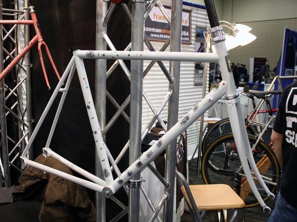 Even without a big logo on the down tube, this TIG-welded steel frame is unmistakably Pegoretti.