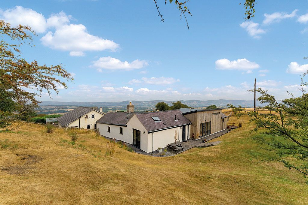 Houses for sale in elevated locations: Ty Fry &amp; Ty Fry Isaf, Peniel, Denbigh, Denbighshire