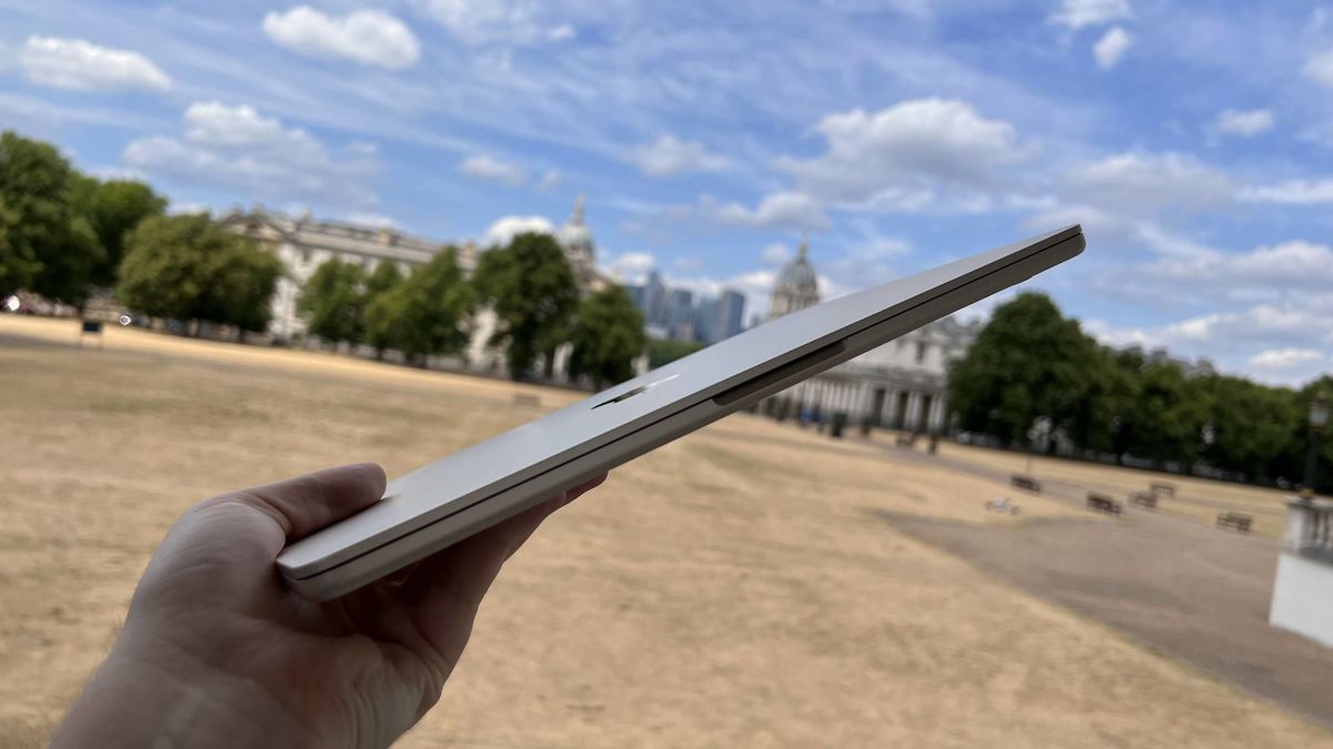 Macbook Air Review 2022