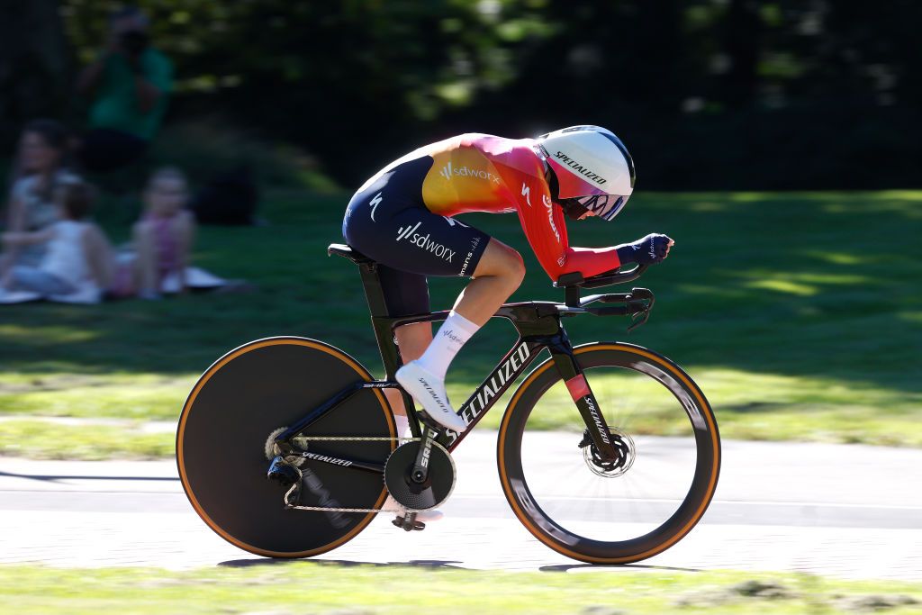 EDE NETHERLANDS SEPTEMBER 05 Lorena Wiebes of The Netherlands and Team SD Worx sprints during the 25th Simac Ladies Tour 2023 Prologue a 24km individual time trial stage from Ede to Ede UCIWWT on September 05 2023 in Ede Netherlands Photo by Bas CzerwinskiGetty Images