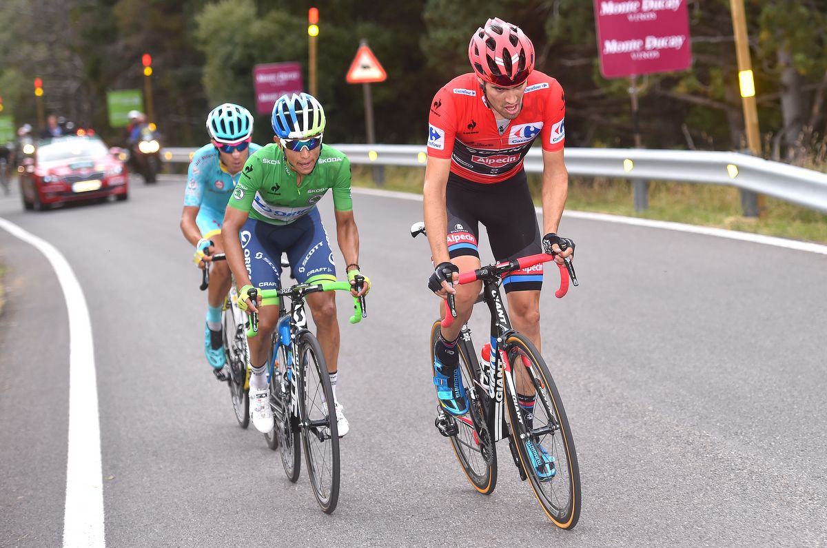 Tom Dumoulin (Giant-Alpecin) tries to save his red jersey on stage 11