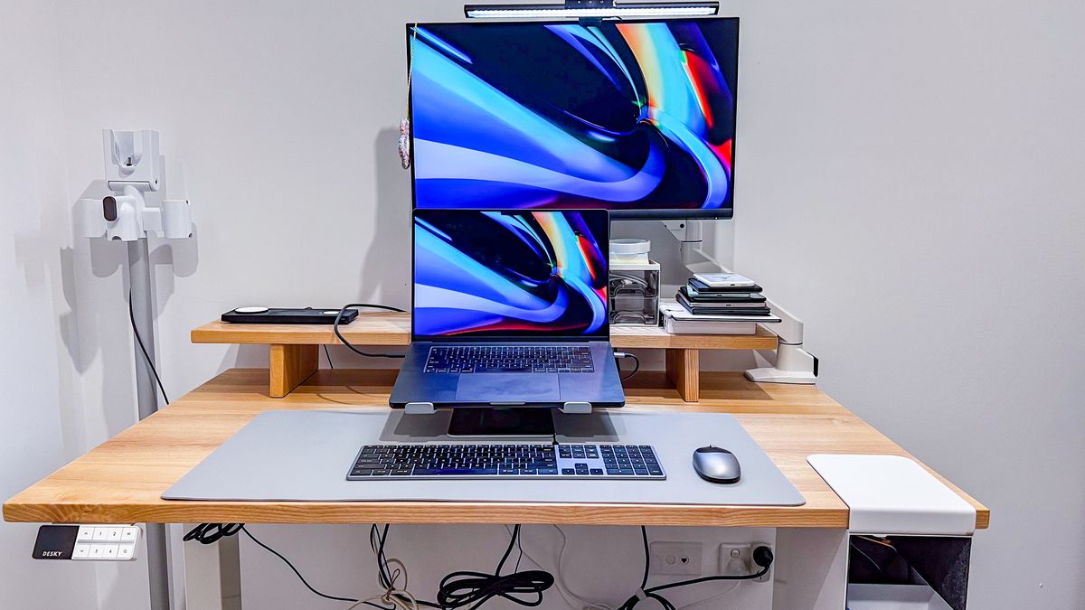 Desky Dual Bamboo sit-stand desk review: an affordable, voice-controlled workplace essential
