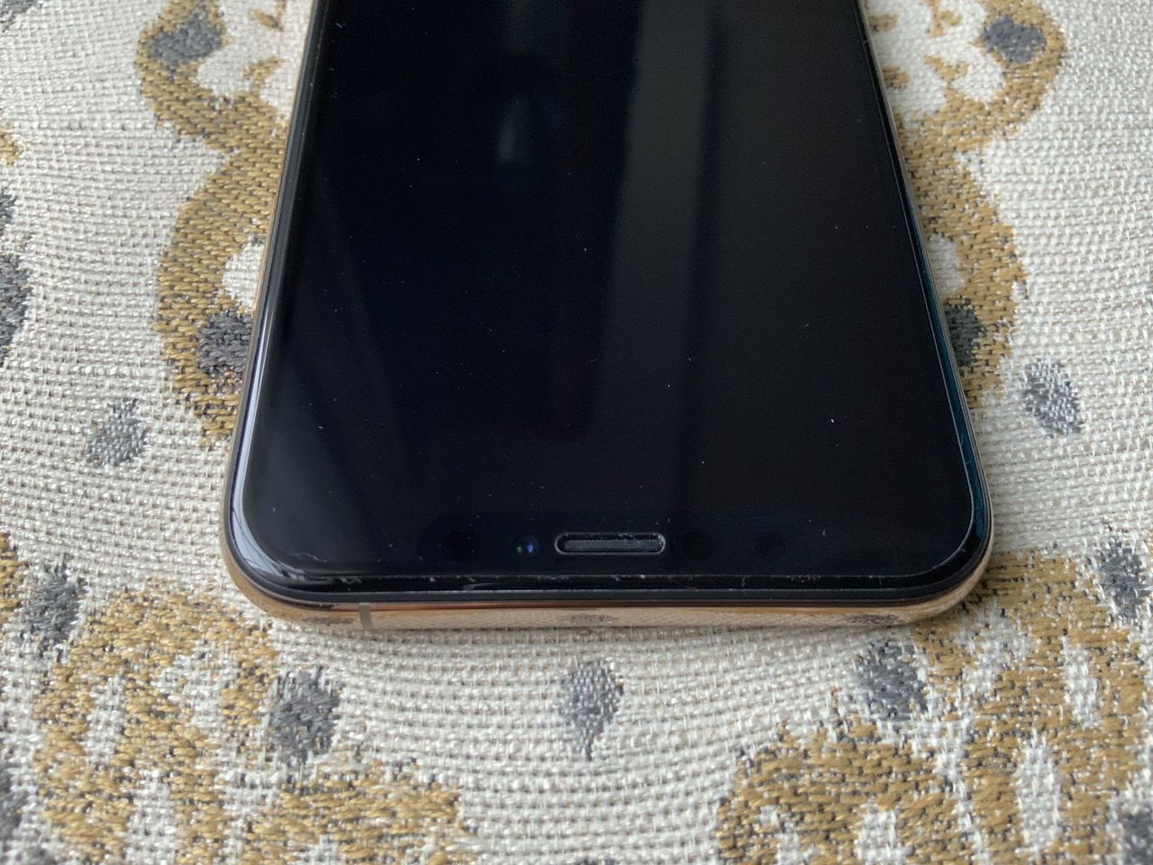 Totallee iPhone Screen Protector