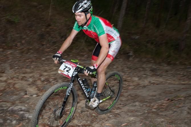 Amateur Leader jersey stays with Andrew Hall from Canberra