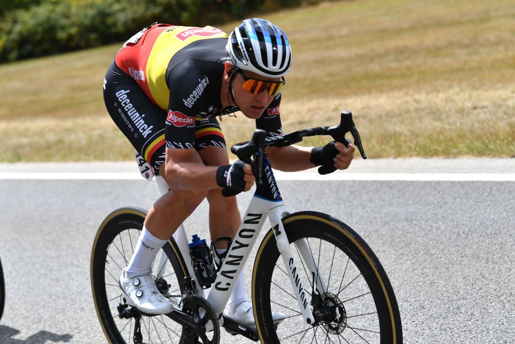 CHAPELLELEZHERLAIMONT BELGIUM JULY 27 Tim Merlier of Belgium and Team AlpecinDeceuninck competes during the 43rd Ethias Tour de Wallonie 2022 Stage 5 a 2148km stage from Le RoeulxChapellelezHerlaimont ethiastourdewallonie22 on July 27 2022 in ChapellelezHerlaimont Belgium Photo by Luc ClaessenGetty Images