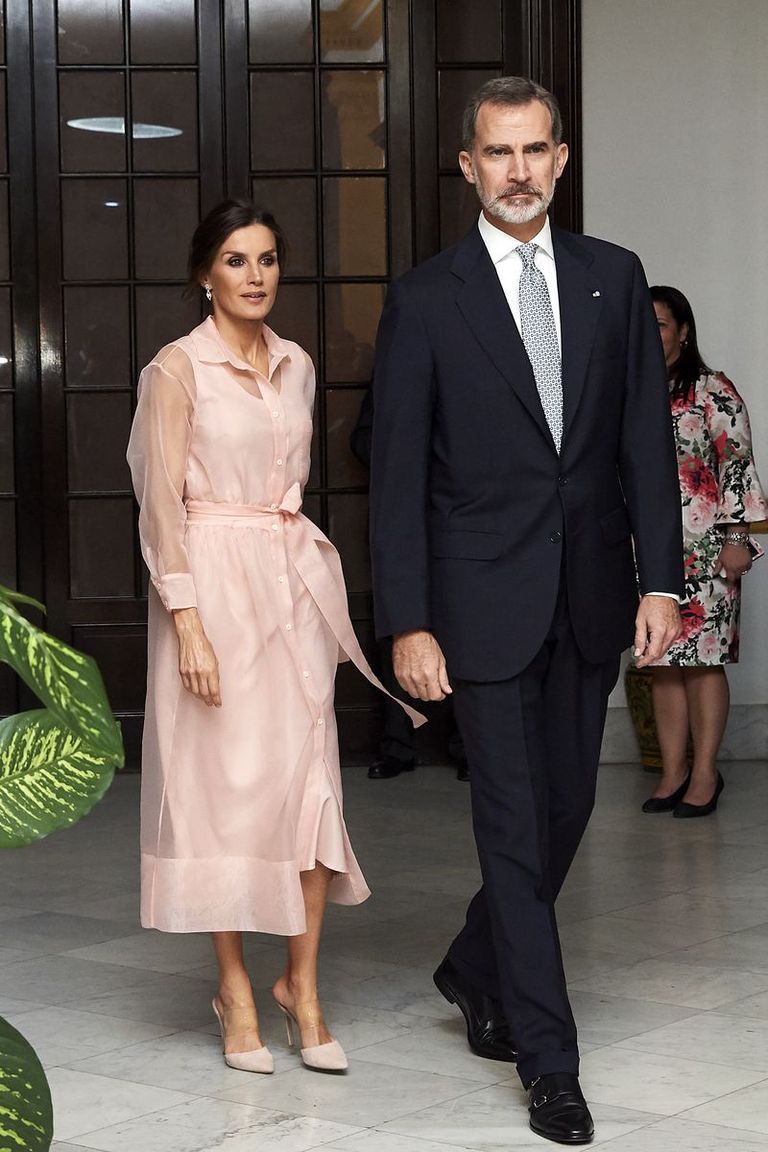 Queen Letizia of Spain Best Outfits - Queen Letizia of Spain Royal ...