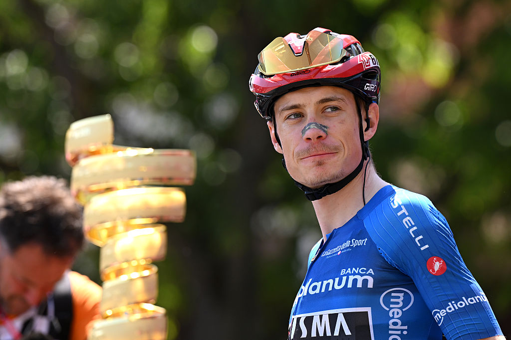 ALESSANDRIA, ITALY - MAY 22: Jonas Vingegaard of Denmark and Team Visma | Lease a Bike - Blue Mountain Jersey prior to the 109th Giro d&amp;amp;apos;Italia 2026, Stage 13 a 189km stage from Alessandria to Verbania / #UCIWT / on May 22, 2026 in Alessandria, Italy. (Photo by Dario Belingheri/Getty Images)