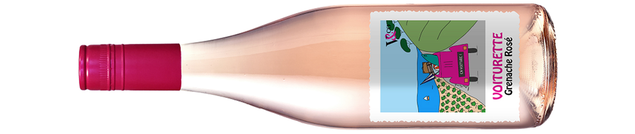 Bottle of ros&amp;eacute; wine