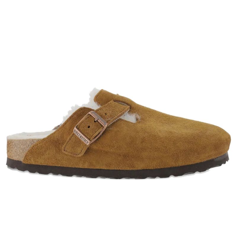 Claudia Winkleman&#039;s birkenstock clogs