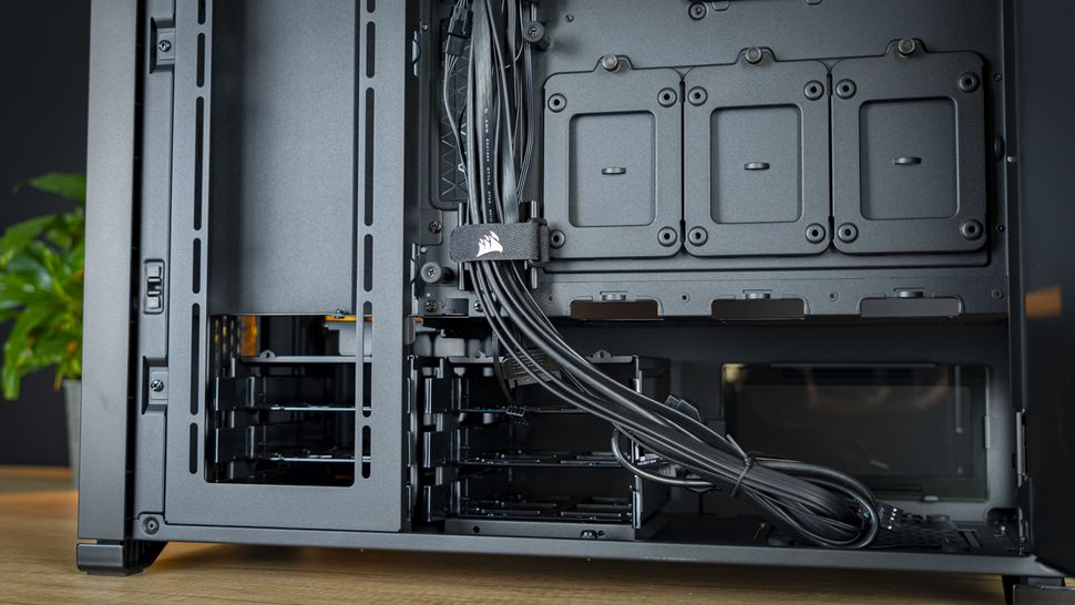 Corsair 7000D Airflow Review New HighEnd Workstation King? Tom's