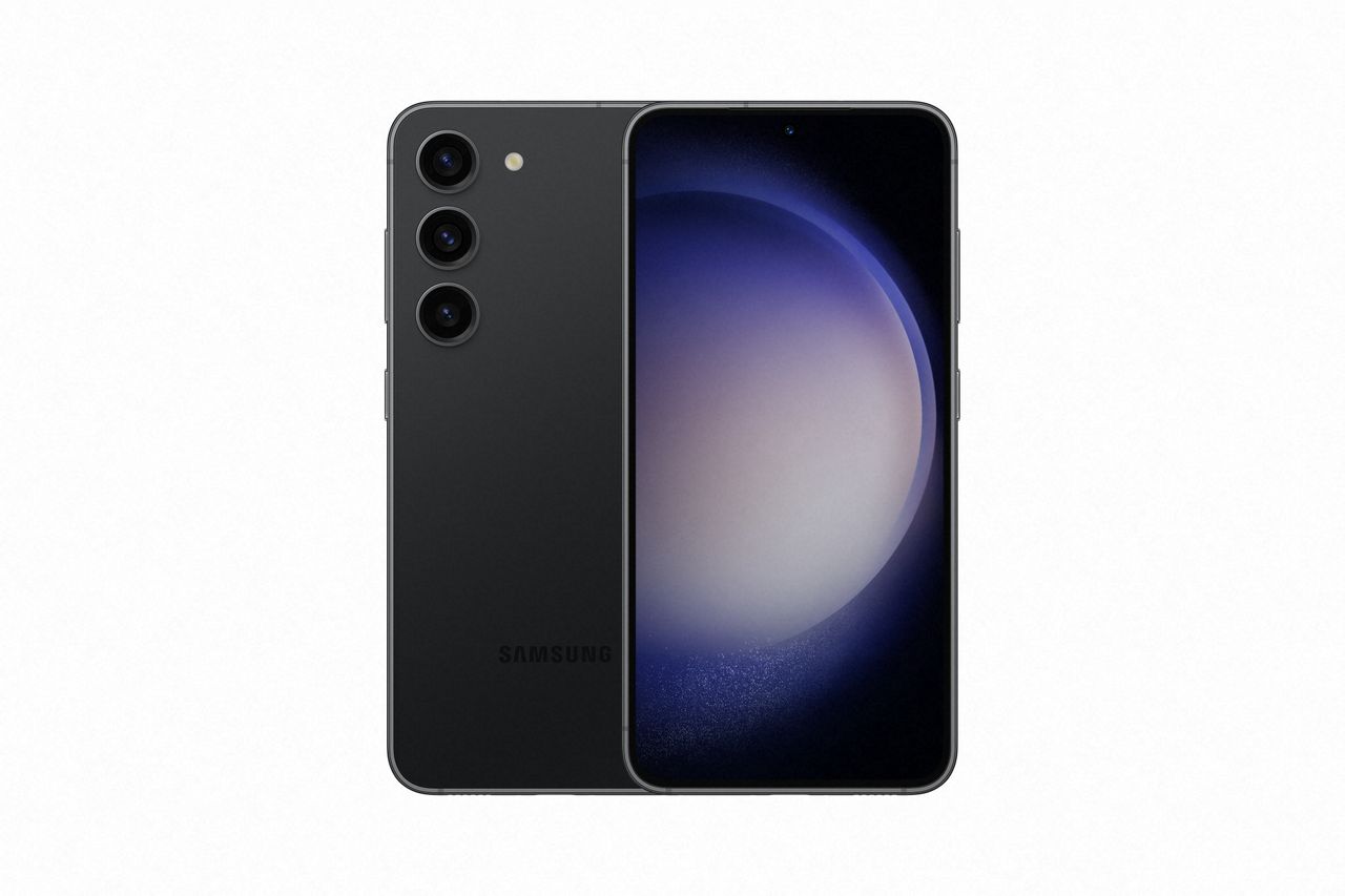 Official images of the Galaxy S23 in Phantom Black, from the front and back