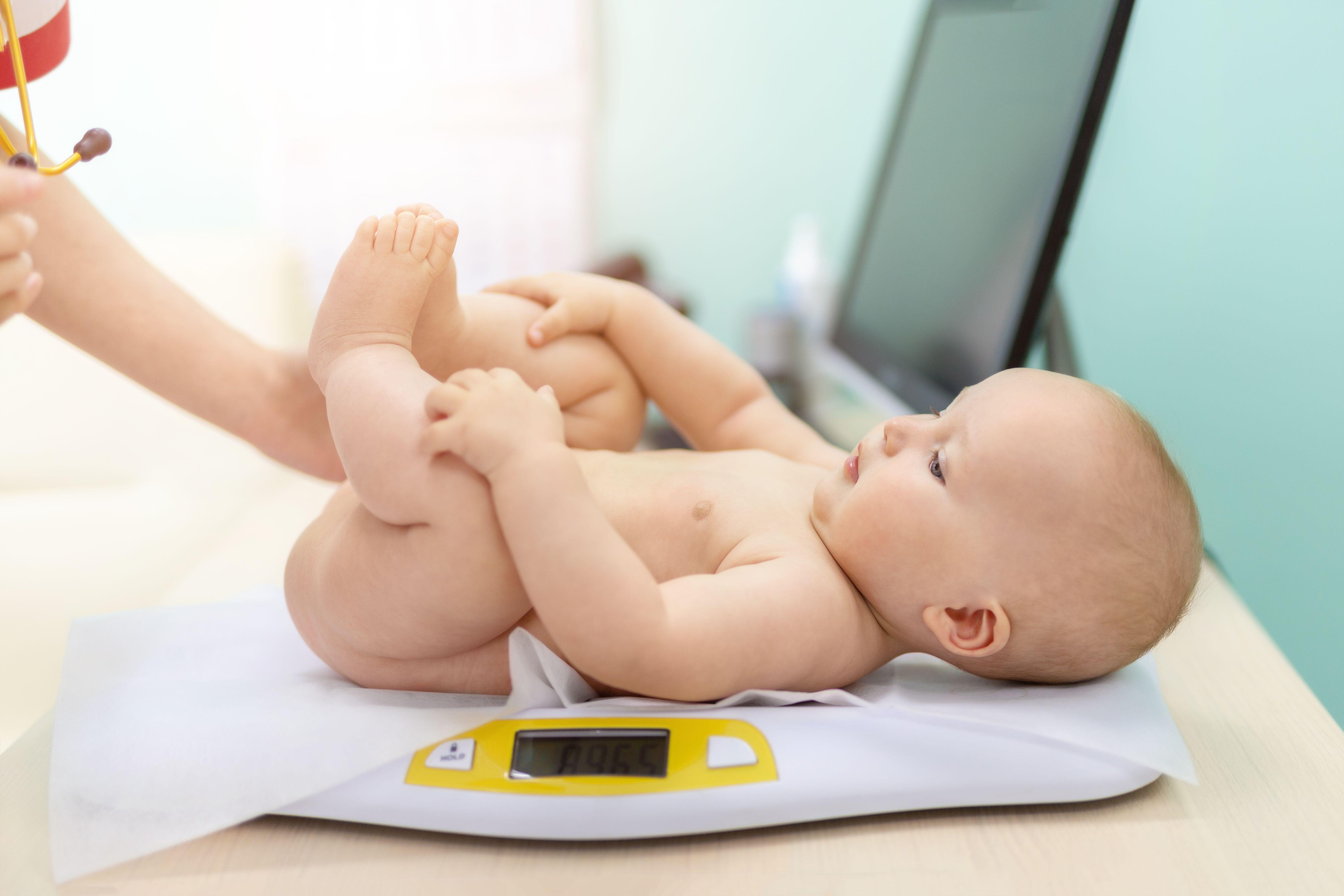 Baby weight chart: what's the average weight for a newborn?