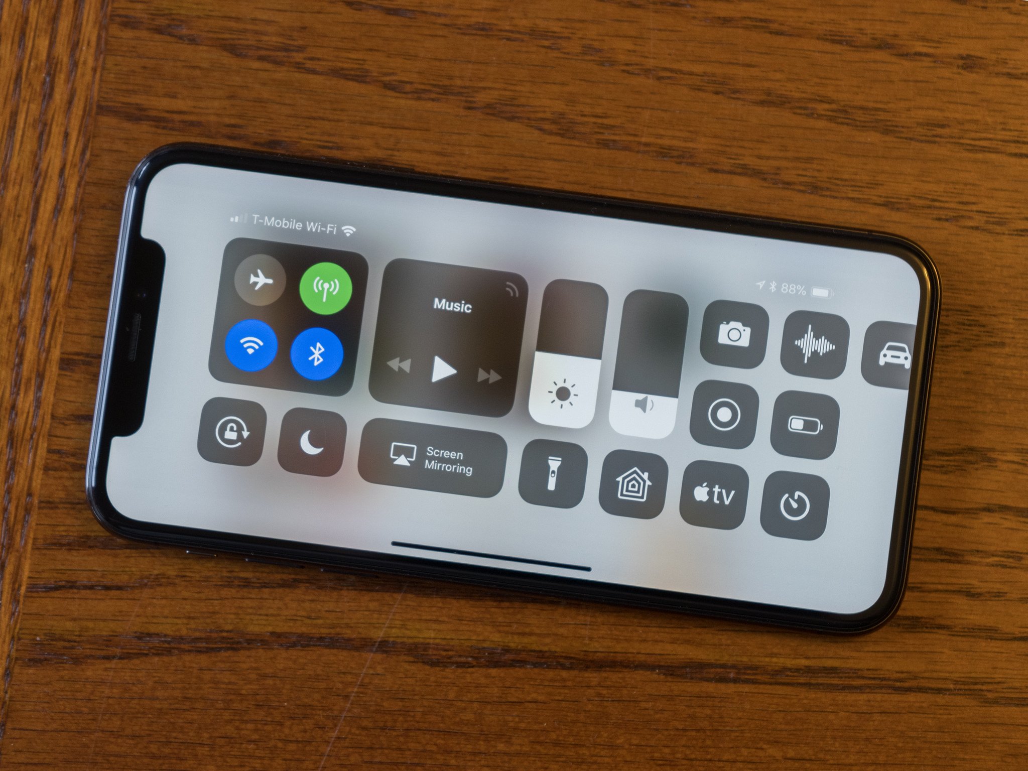 how-to-enable-control-center-when-your-iphone-x-is-horizontal-imore