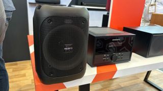 Majority P100 Bluetooth party speaker in black