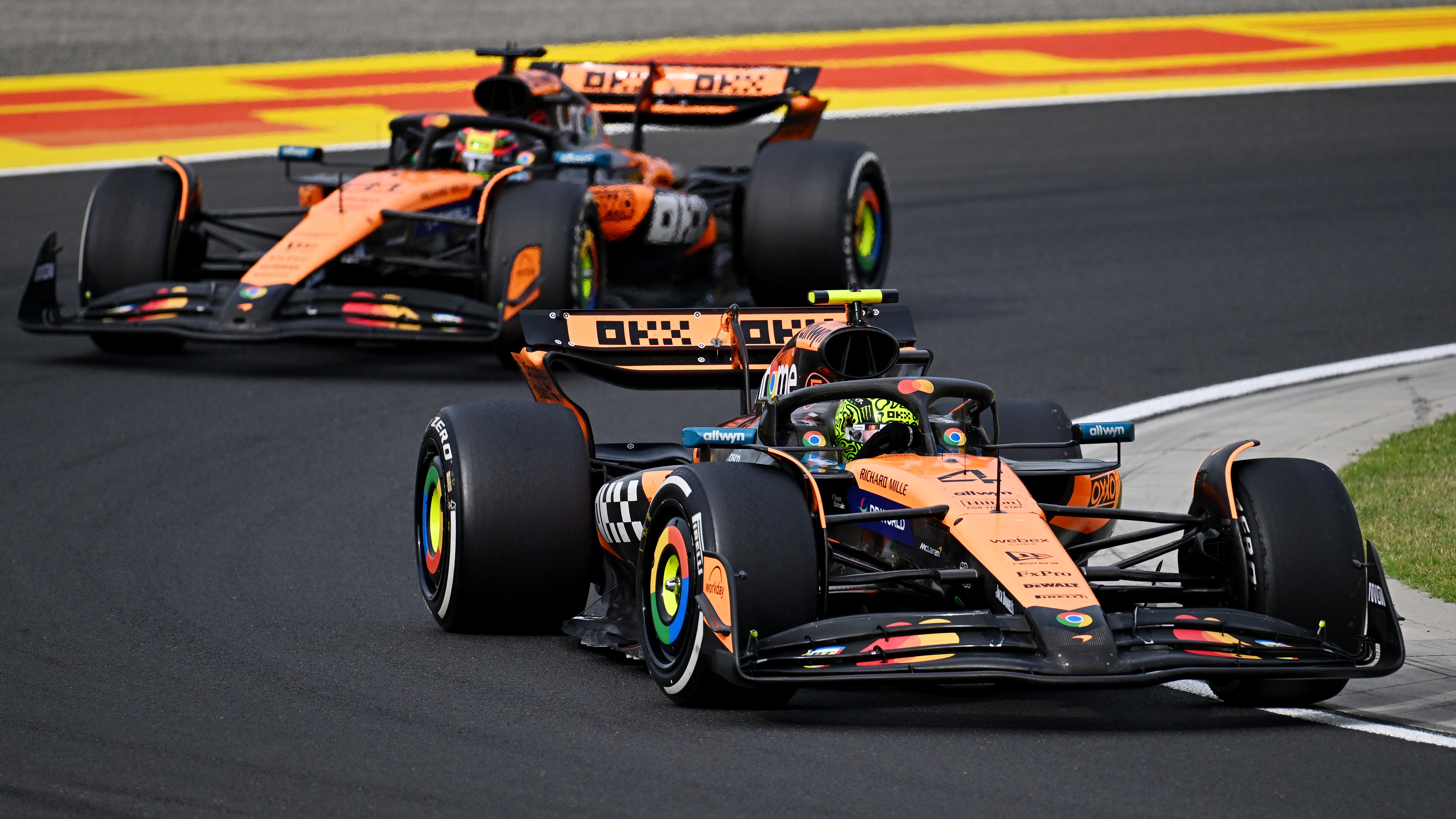 Lando Norris of Great Britain driving the (4) McLaren MCL39 Mercedes leads Oscar Piastri of Australia driving the (81) McLaren MCL39 Mercedes on track during the F1 Grand Prix of Hungary at Hungaroring on August 03, 2025 in Budapest, Hungary.