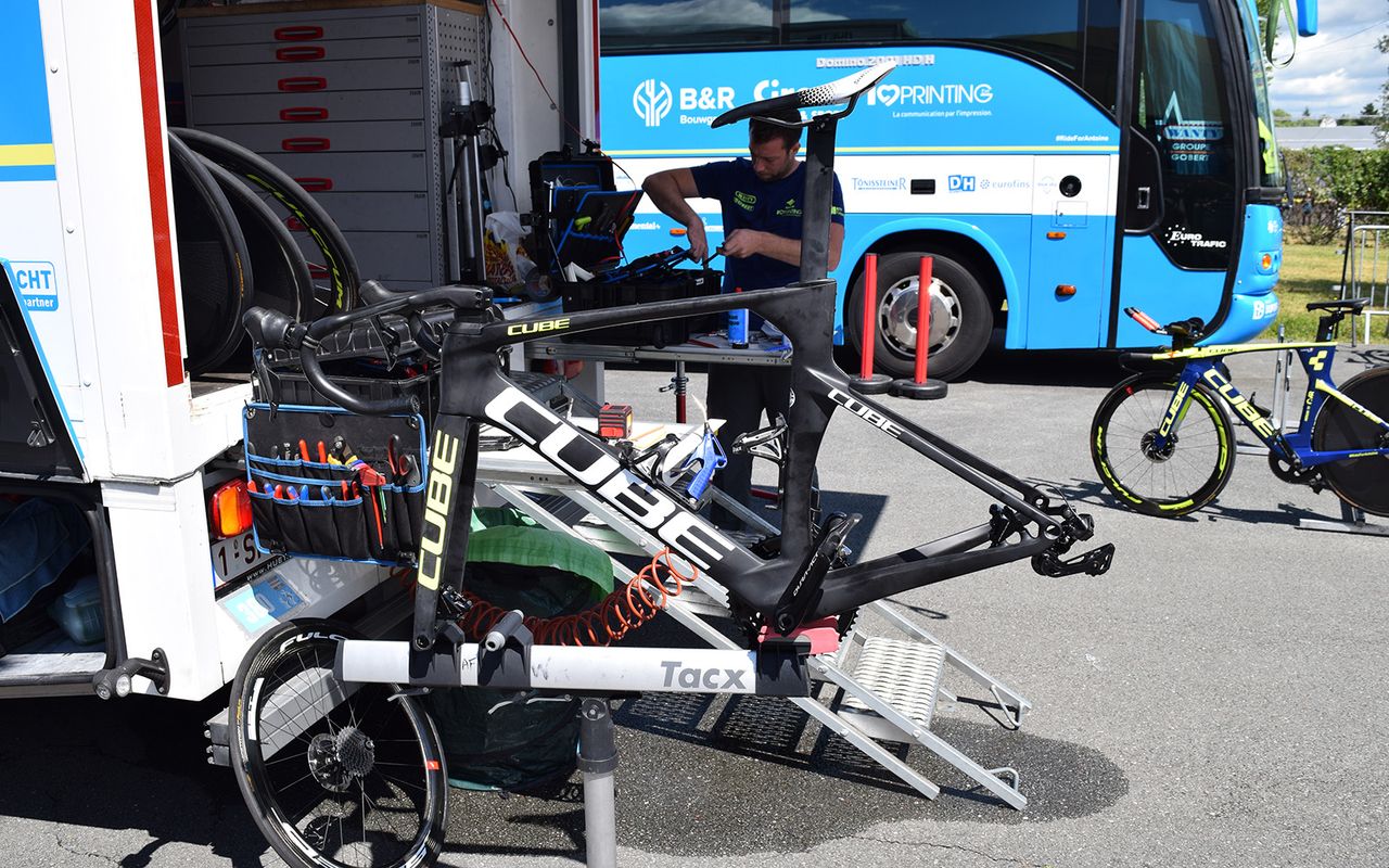 A full day of time trialling allows team mechanics to work on some of the team's road bikes too