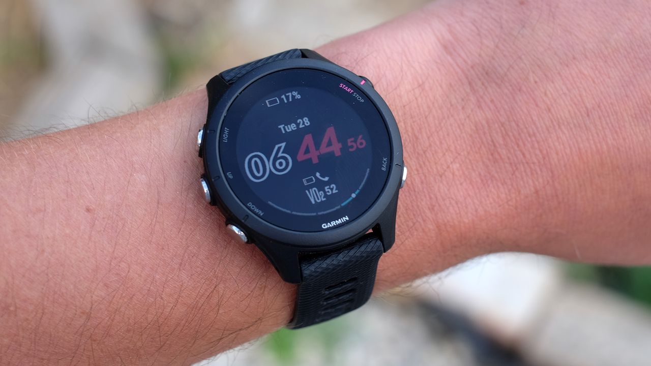 Garmin Forerunner 255 being tested on wrist, showing VO2 score