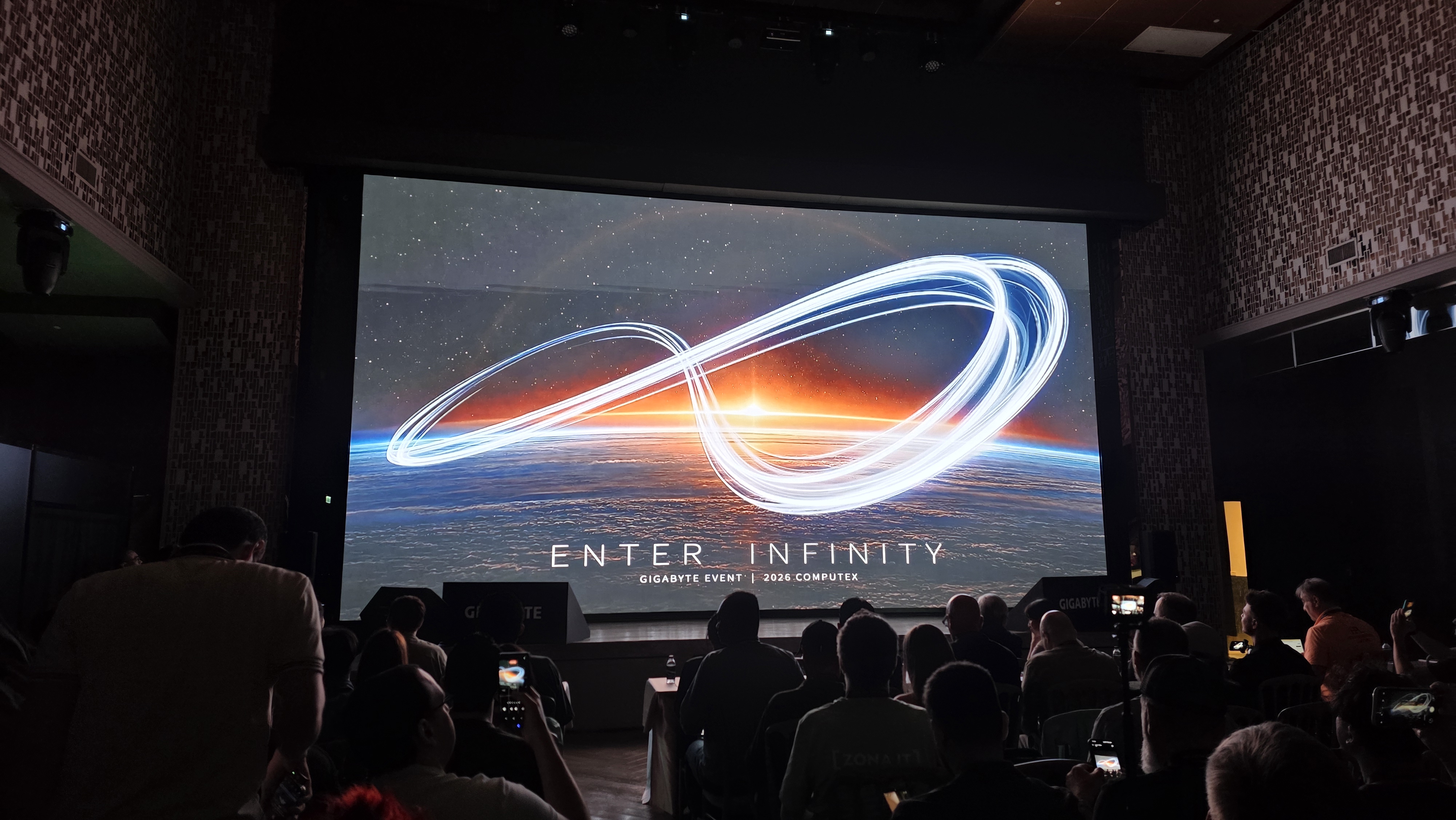 Gigabyte Infinity