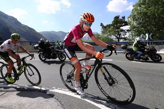 Van der Breggen's WorldTour lead cut as Spratt wins Emakumeen Bira