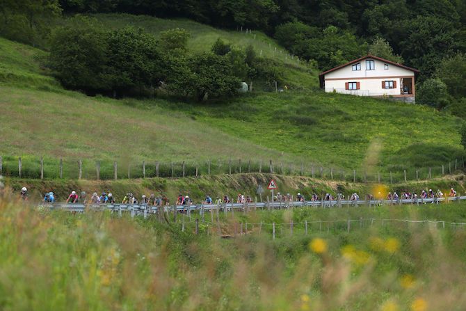 Stunning scenery on stage 2 of the 2019 Emakumeen Bira