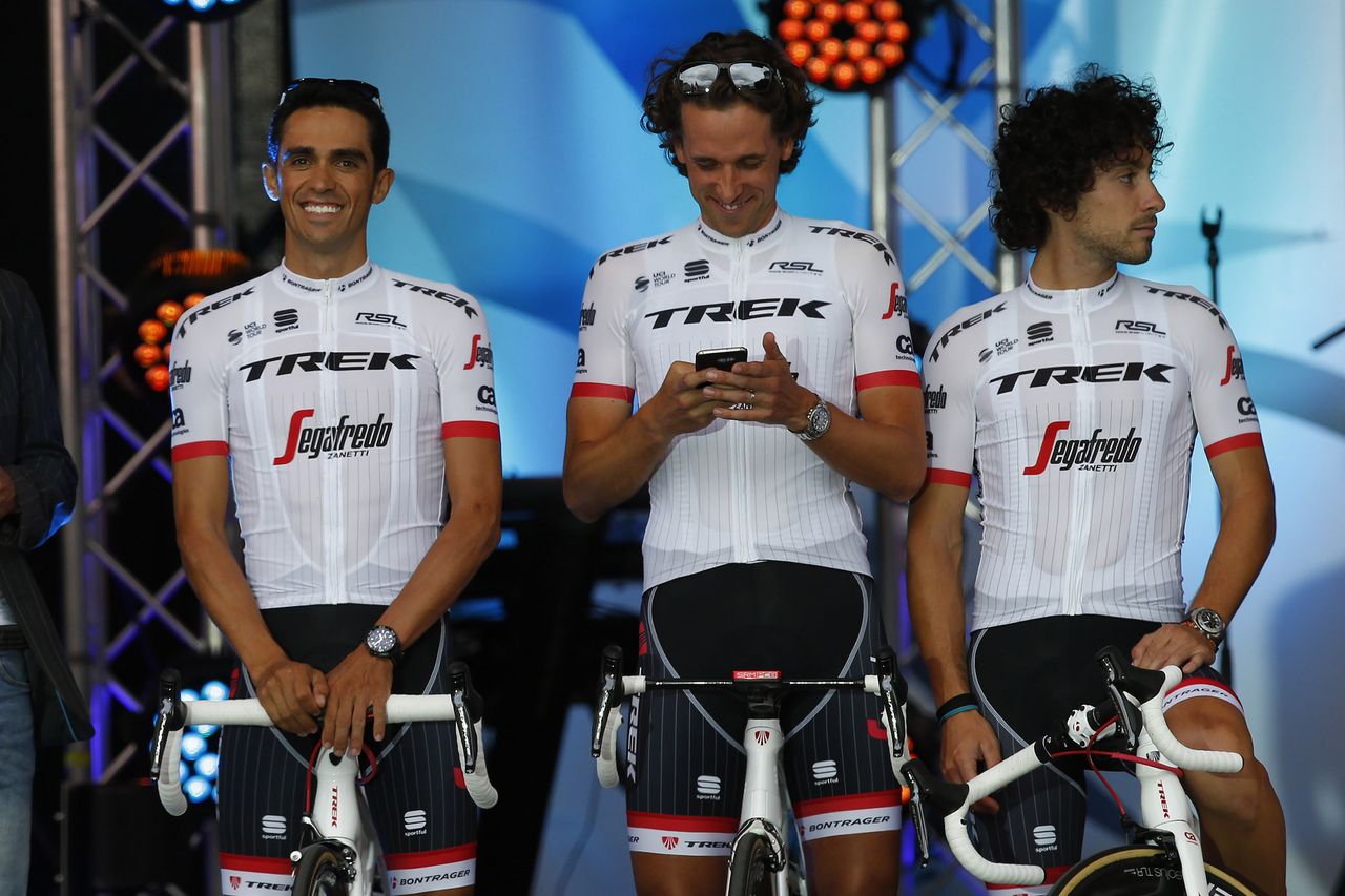 Alberto Contador and Koen de Kort