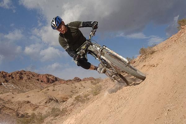 Testing the cornering grip of Michelin's new Mountain Dry2 2.3.