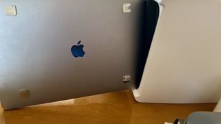 Phonesoap Homesoap MBP doesn't fit