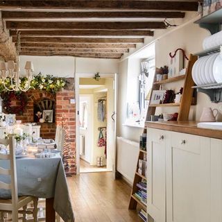 house tours charming christmassy cottage in hampshire kitchen diner