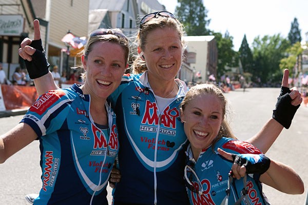 Proman Hit Squad celebrates Shelley Olds' win.