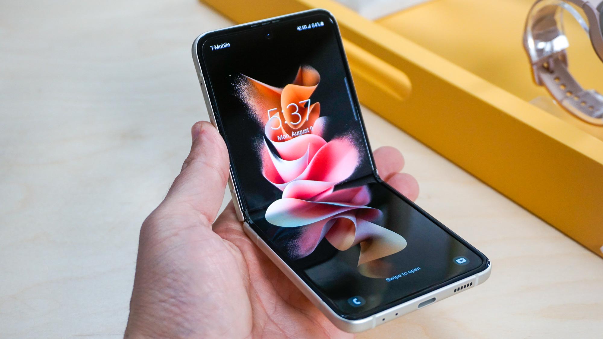 Samsung Galaxy Z Flip 3 hands-on review