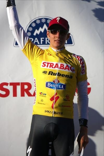 Overall winner Jaroslav Kulhav&yacute; (Rubena Birell Specialized) on the podium.