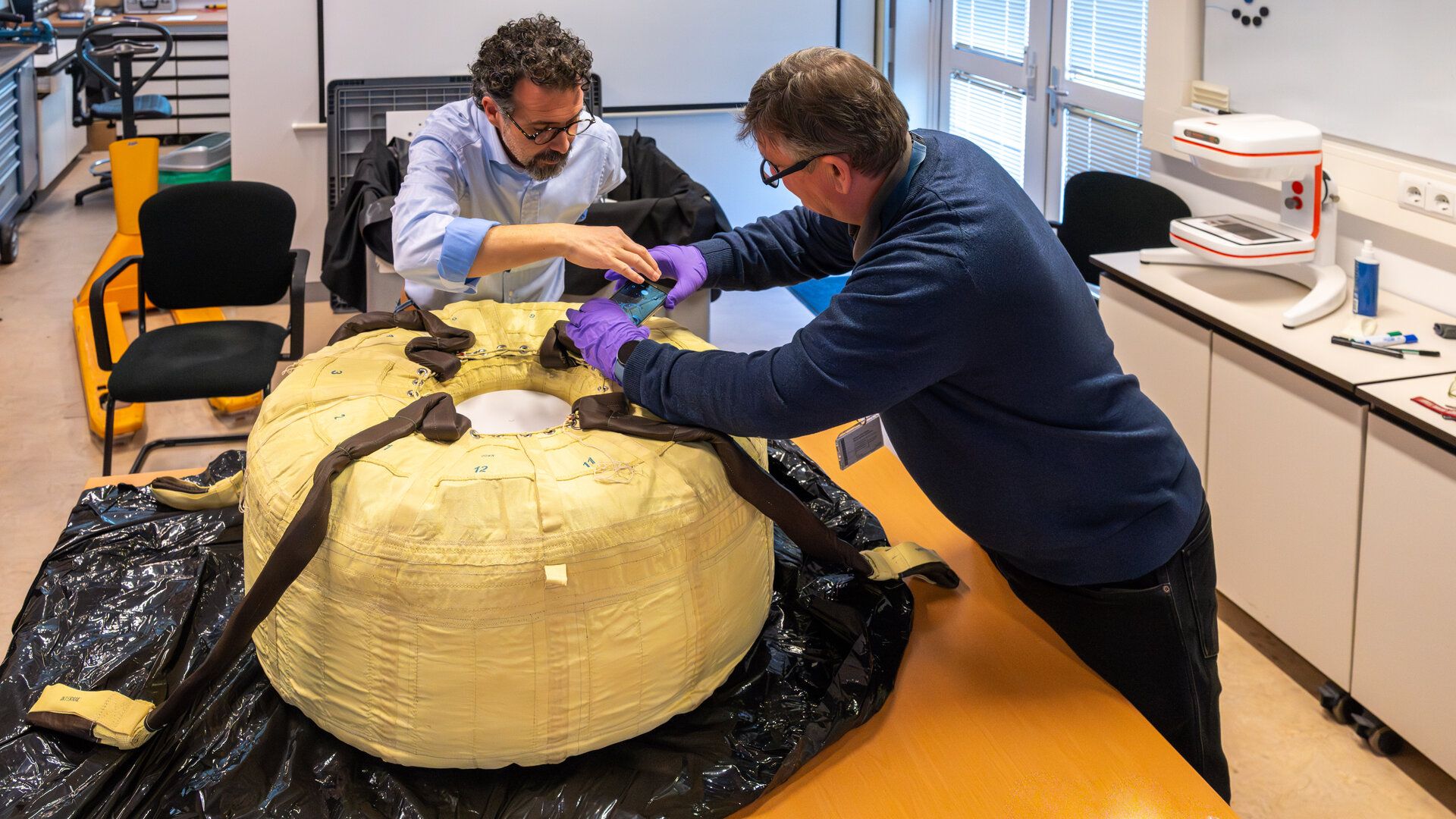 10 Fascinating Facts About the Donut-Shaped Parachute Headed to Mars