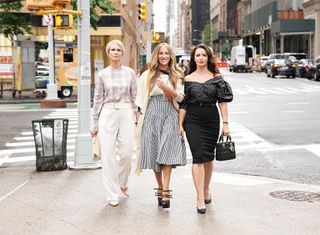 watch And Just Like That online - Miranda, Carrie and Charlotte 