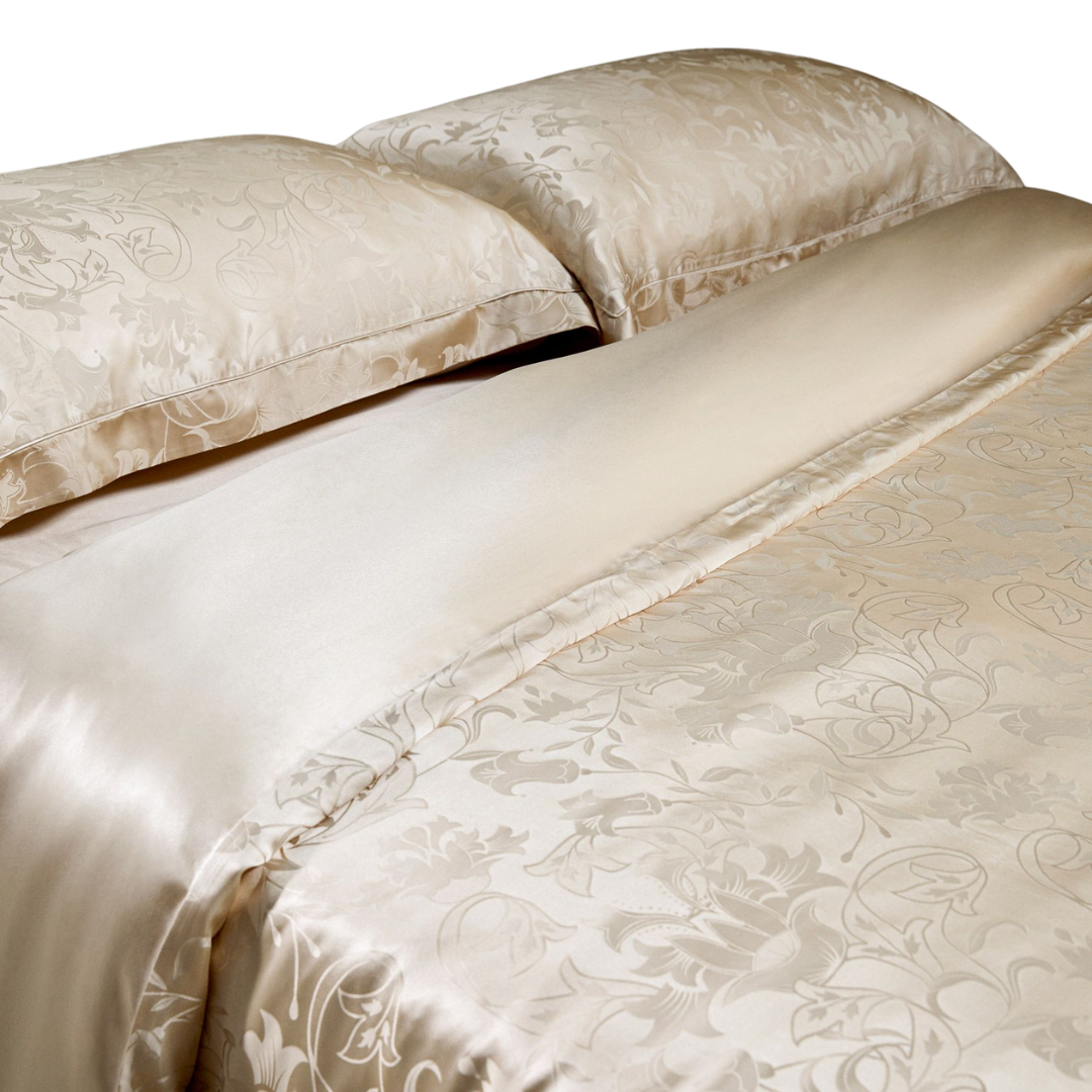 Silk Duvet Cover With Lily Jacquard