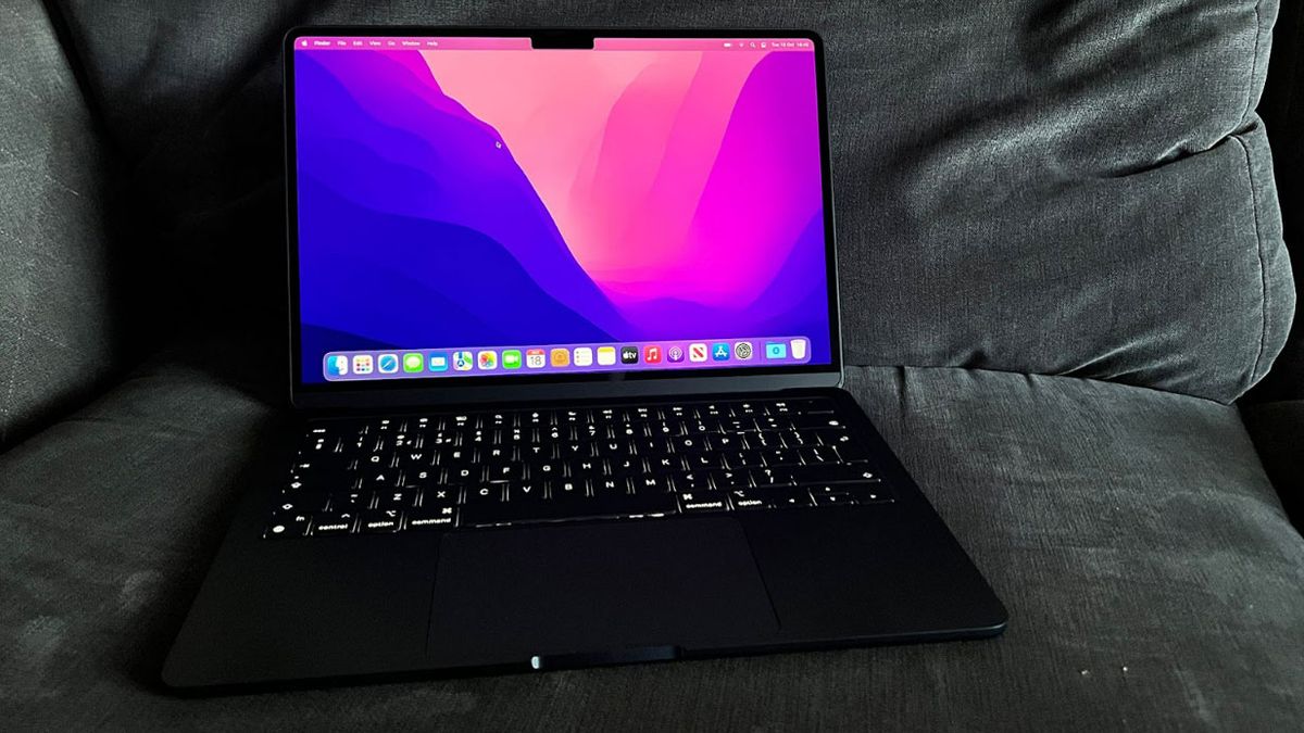 Apple MacBook Air M2 review | Top Ten Reviews