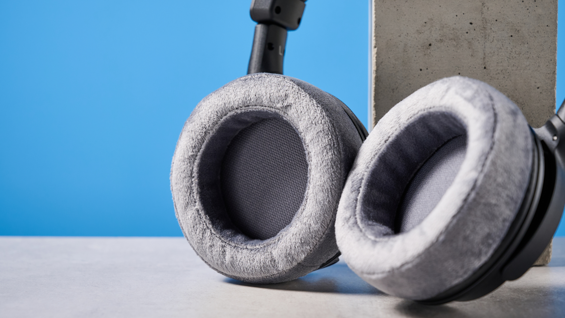 Beyerdynamic DT 270 Pros photographed in a blue background