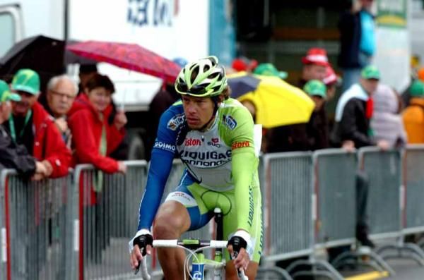 Daniel Oss (Liquigas-Cannondale) fell short in the finale.