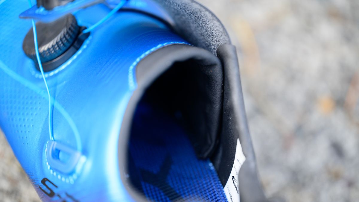 Shimano S-PHYRE RC903 wrapped upper