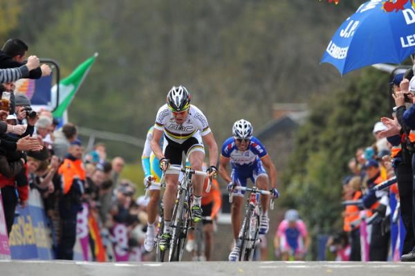 Evans timed his lunge for the line with deadly precision, leaving Contador and Rodriguez scrambling.