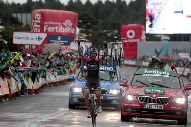 Winner Anacona (Lampre-Merida) salutes victory