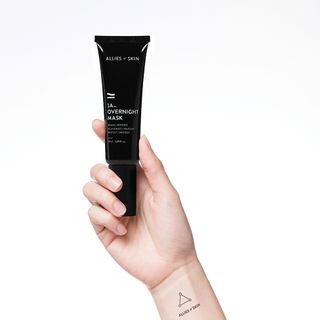 Its ‘1A Overnight Mask’ takes advantage of sleep cycles to combat the appearance of fine lines