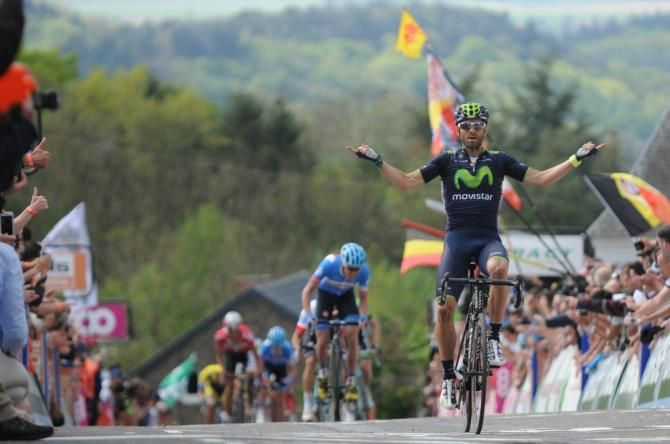 Alejandro Valverde (Movistar) celebrates his win by several lengths