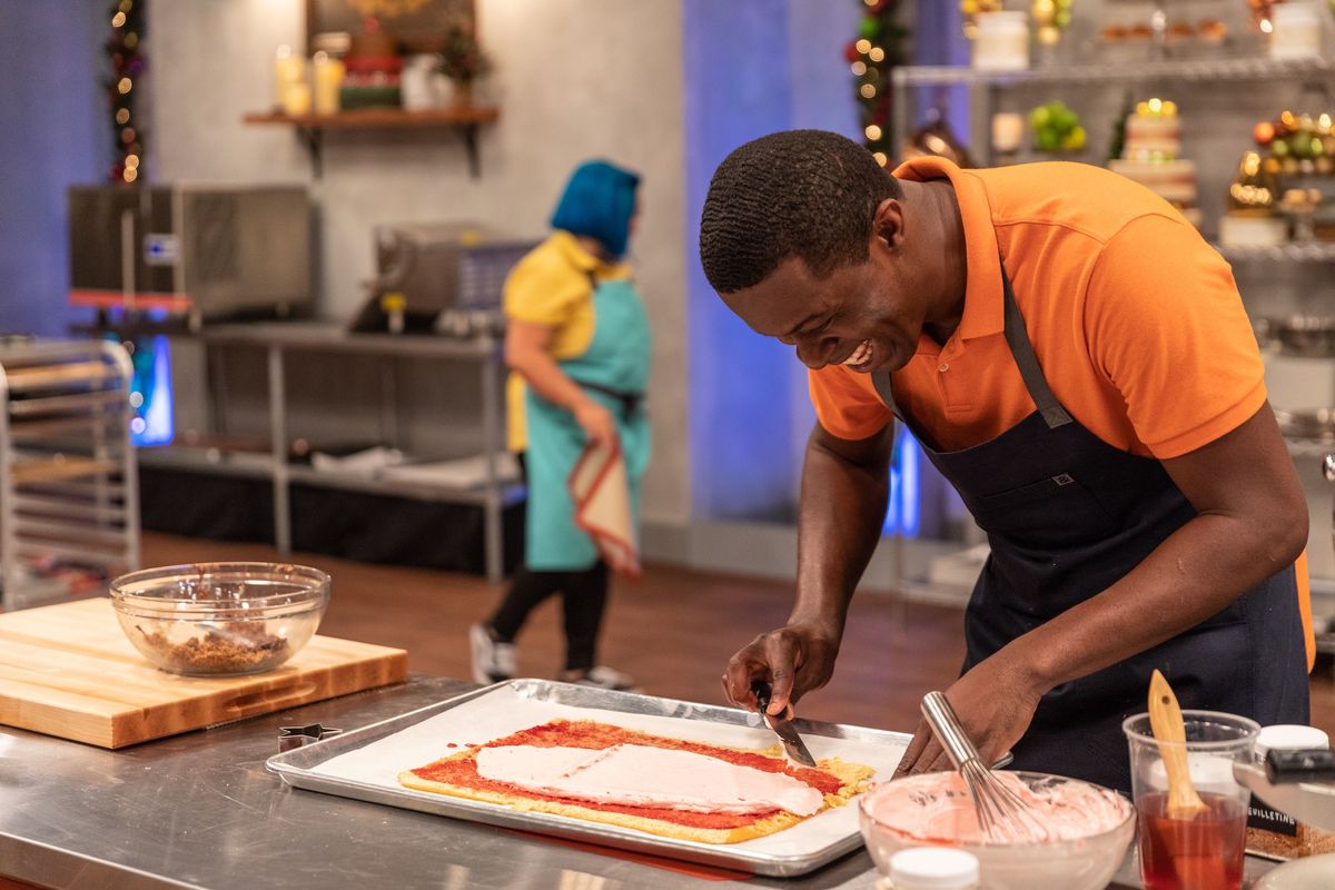 Food Network Gives ‘Holiday Baking Championship’ TV’s Biggest Promo