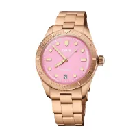 Oris Divers Cotton Candy:&nbsp;was £2,425, now £1,625 at Chisholm Hunter
